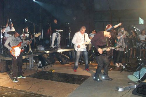 Show em Cascavel-PR 12/11 /2011 - Foto 36