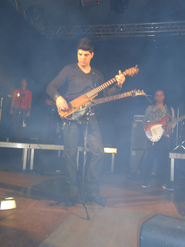 Show em Cascavel-PR 12/11/2011 - Foto DSC00036