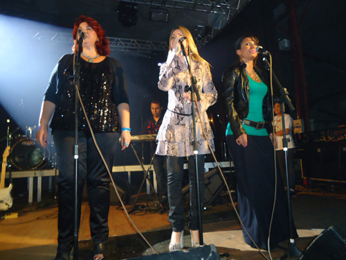Show em Cascavel-PR 12/11/2011 - Foto DSC00040