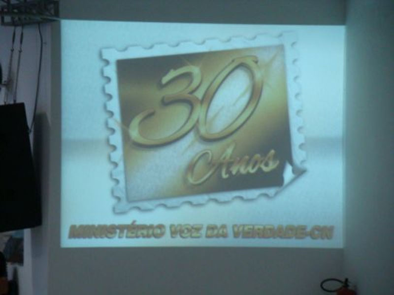 30 anos data
