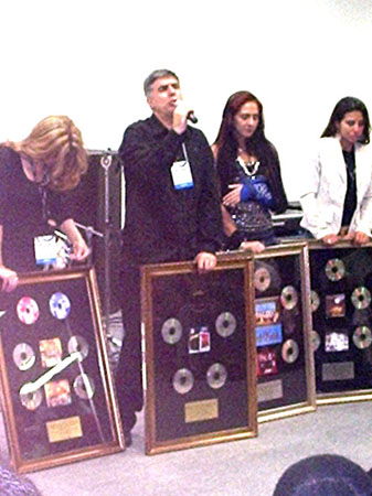 Entrega dos Discos de Ouro disc-ouro
