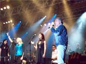 Show 12