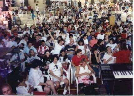 Galera Reunida no Acampamento
