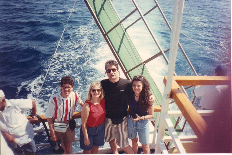 Daniel,Suely,Alberto,Stela no mar Vemelho